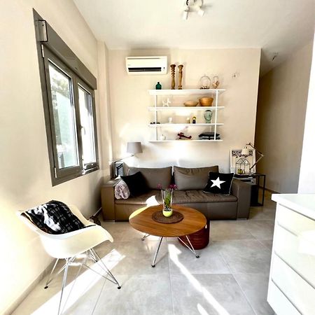 Nikaia Metro House Appartement Piraeus Buitenkant foto