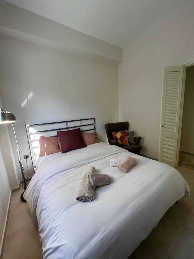 Nikaia Metro House Appartement Piraeus Buitenkant foto