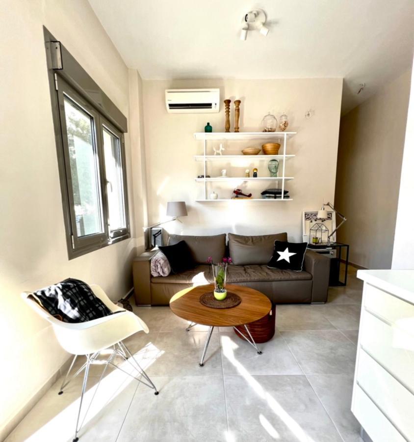 Nikaia Metro House Appartement Piraeus Buitenkant foto
